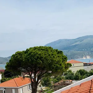  Appartamento Wooden Roof Grecia